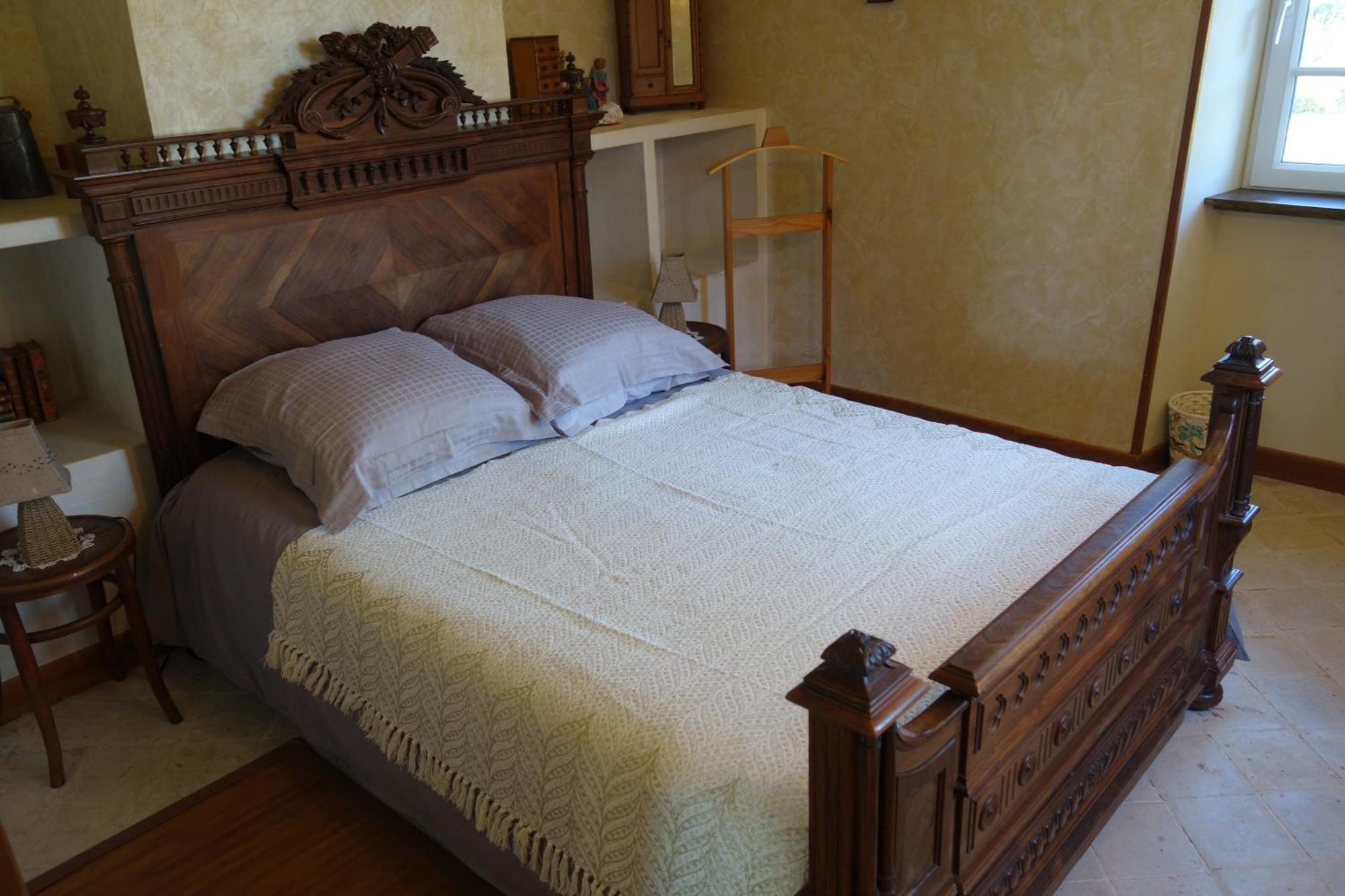 לינה וארוחת בוקר ולונס Manoir De Savigny מראה חיצוני תמונה